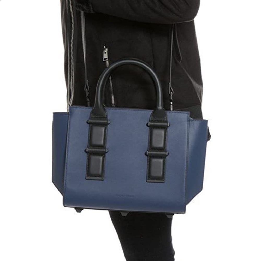 Kendall & Kylie navy Katherine Bag